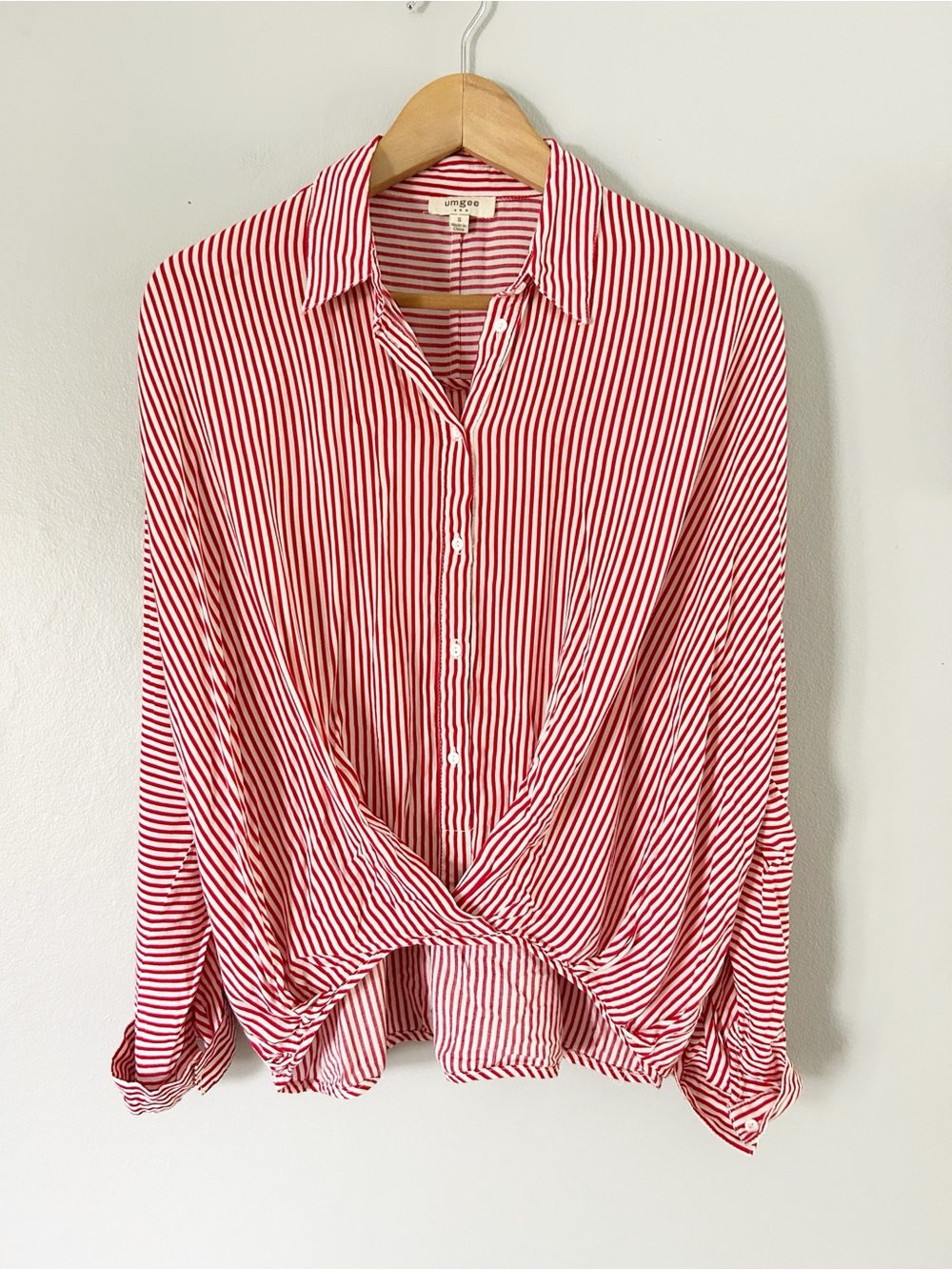 Umgee • Red and White Striped Button-Front Twist Hem Shirt small